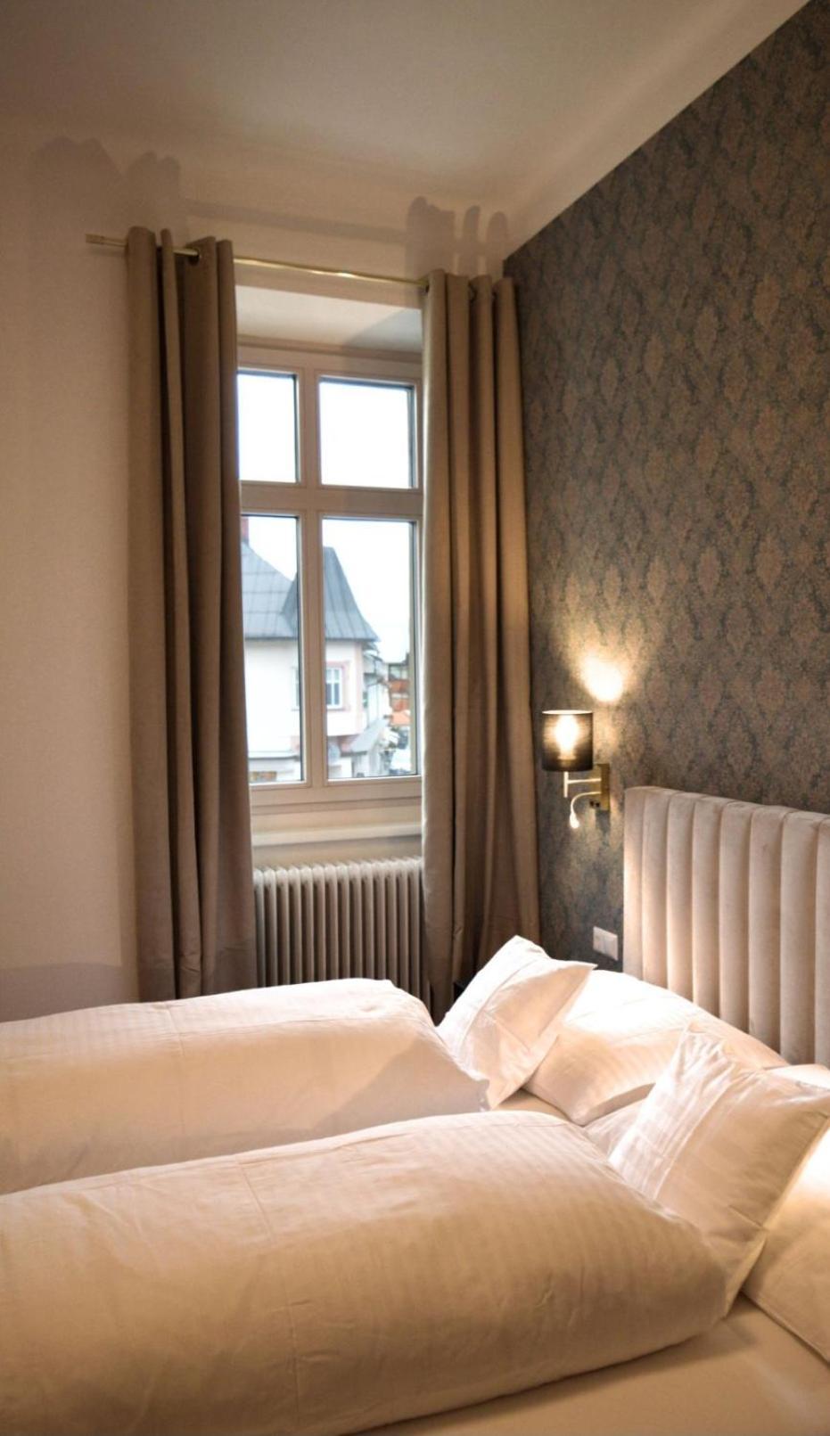 Kotschach-Mauthen Cafe Zentral, Zimmer Mit Fruehstueck المظهر الخارجي الصورة